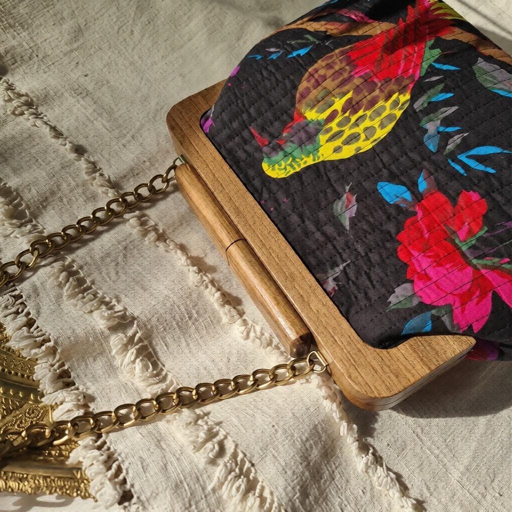 Hand-Woven Embroidered Shoulder Bag – Walnut Wood Frame